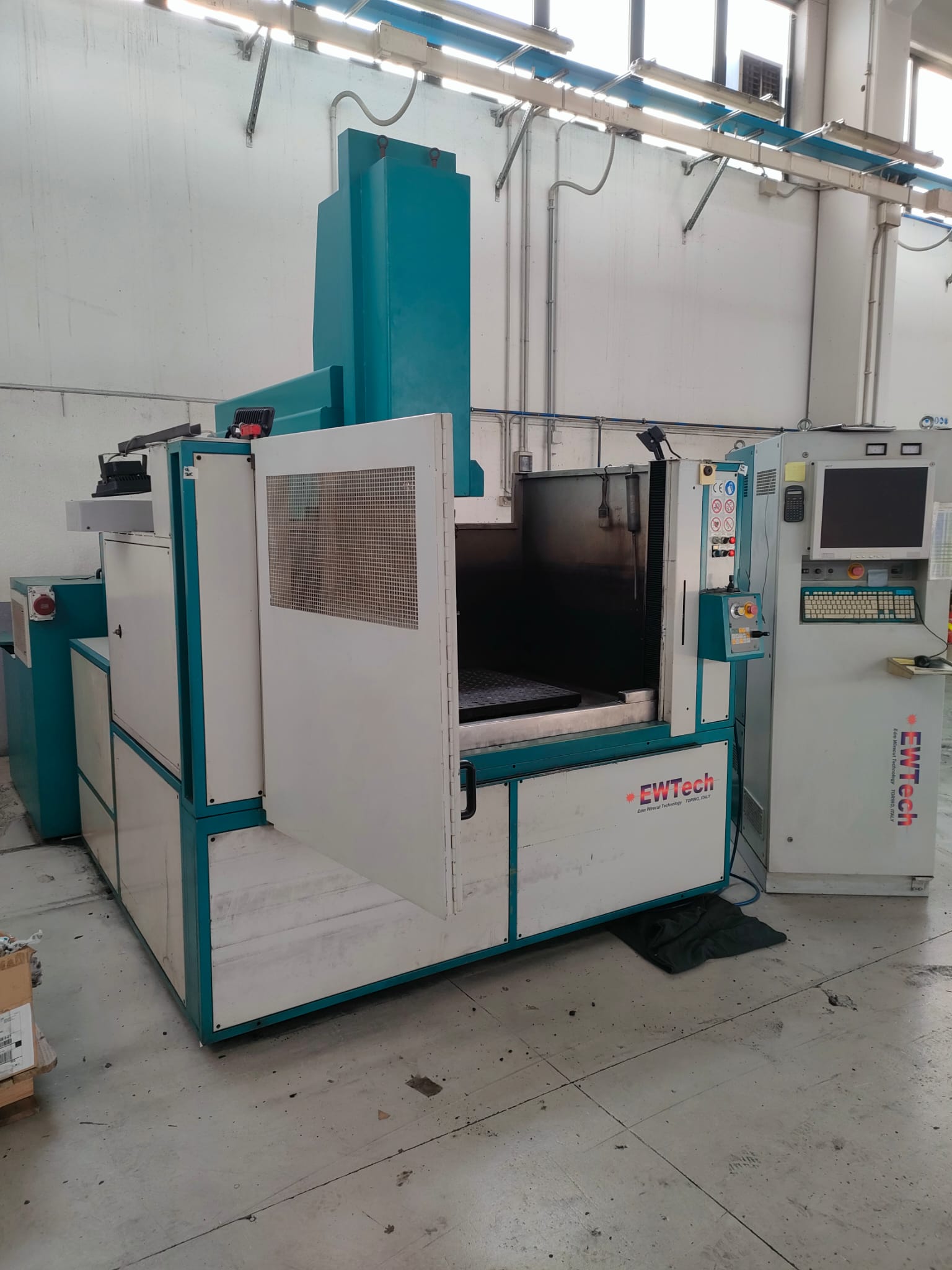 EWTECH VX 8  2012